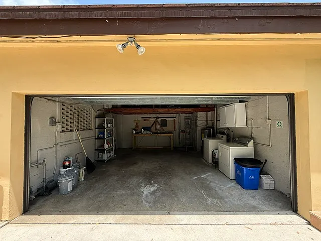 1545 Mantua Ave — Photo 19