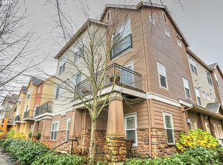 18551 NW Red Wing Way UNIT 101, Hillsboro, OR 97006