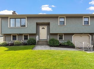 2 Neel Rd, Worcester, MA 01605