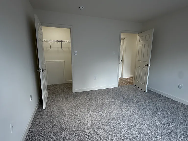70 Sequoia Dr — Photo 14