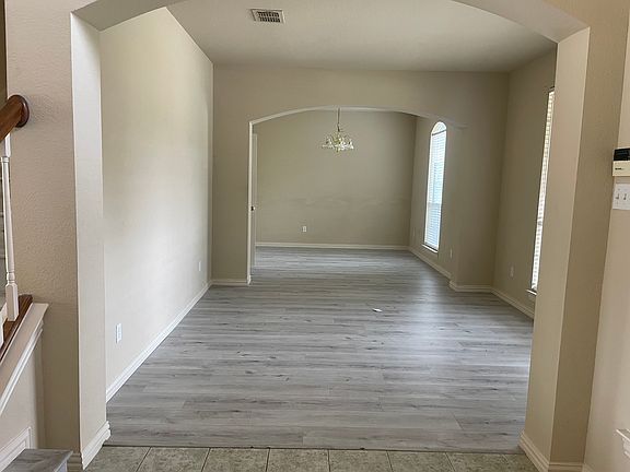 4th image of 2722 Serena Ct