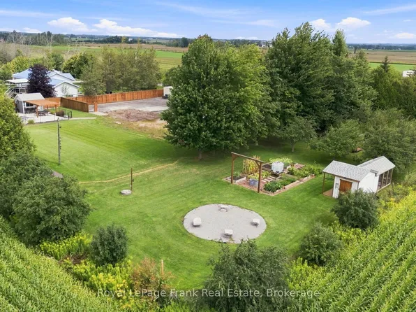 1235 Heights Rd, Kawartha Lakes, ON K9V 4R3
