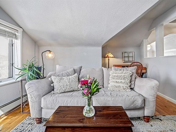 5th image of 1065 N Emerson Street #A