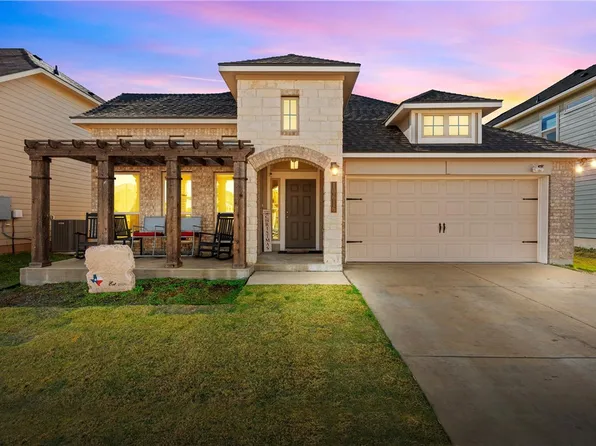 10616 Langham Dr, Waco, TX 76708