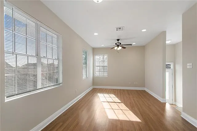 407 N Tonti St — Photo 2