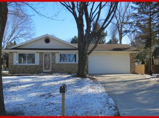3313 Portage Rd, Madison, WI 53704