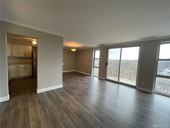 2nd image of 2230 S Patterson Blvd