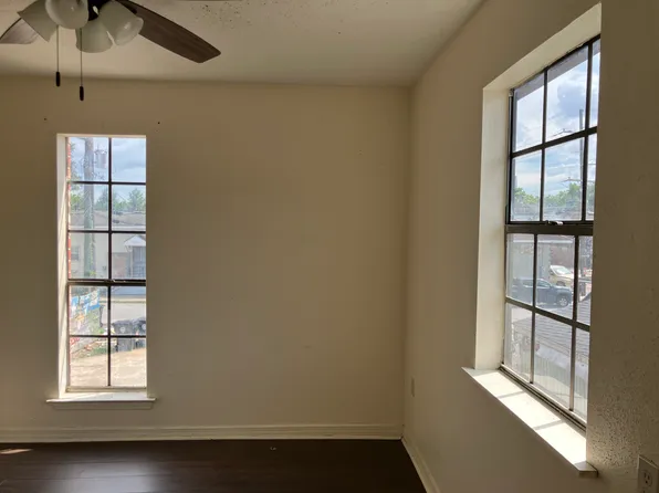 1609 Urquhart St #1, New Orleans, LA 70116
