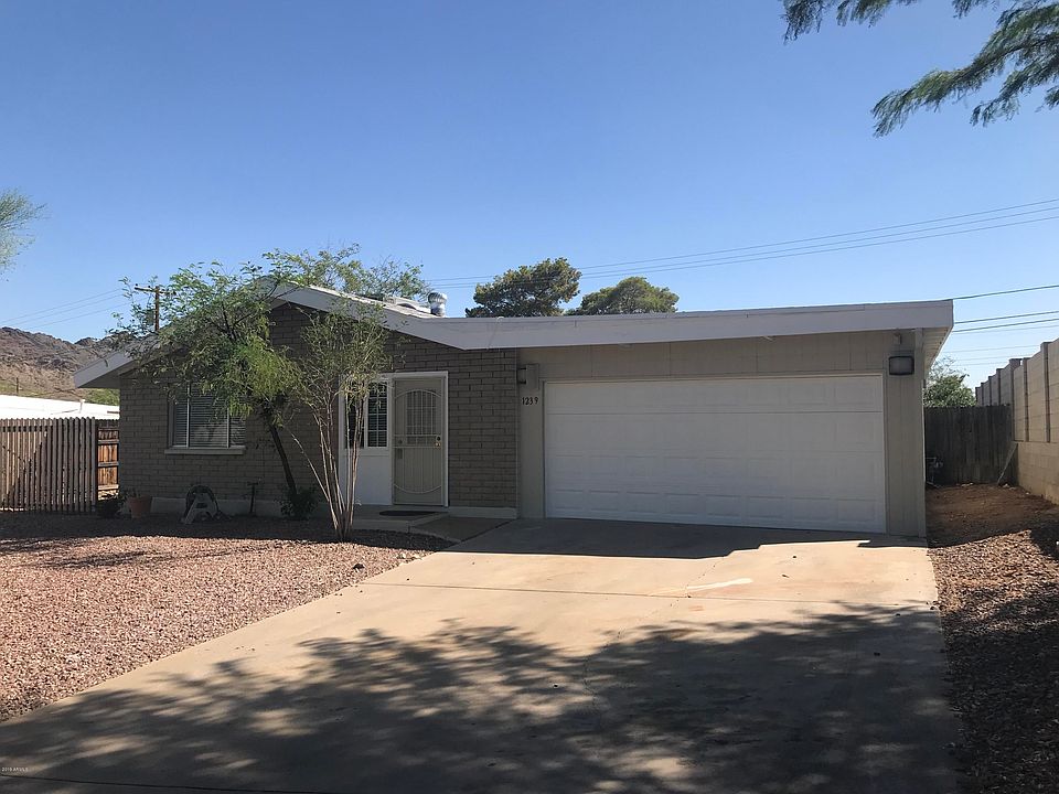 1st image of 1239 E Desert Cove Ave