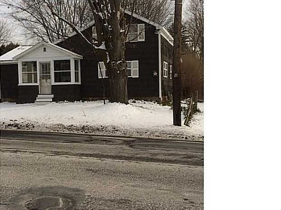 4th image of 118 E Genesee St
