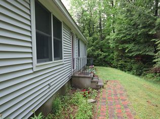 161 Longwoods Rd, Falmouth, ME 04105