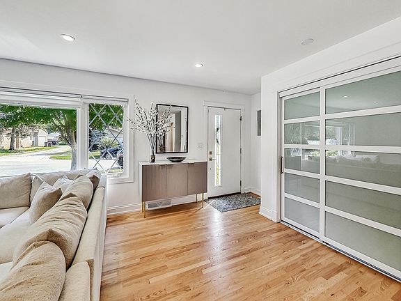 5th image of 10060 Lavergne Ave