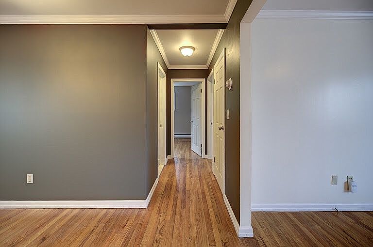 2nd image of 13 Zoar St