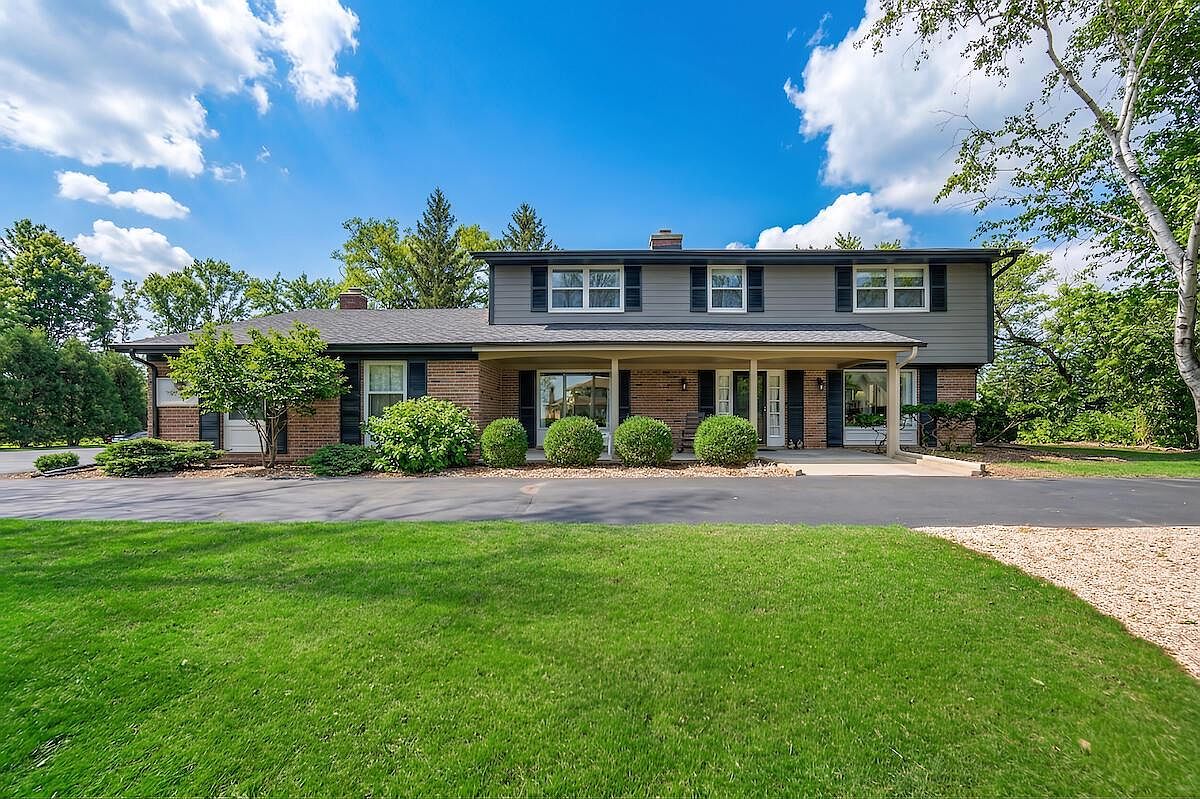 711 Waters Edge ROAD, Racine, WI 53402 | Zillow