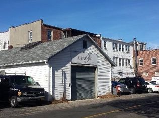 615 Middle Neck Rd, Great Neck, NY 11023