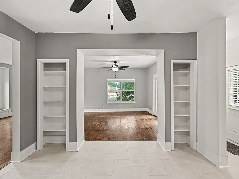 130 Groveland Pl — Photo 5