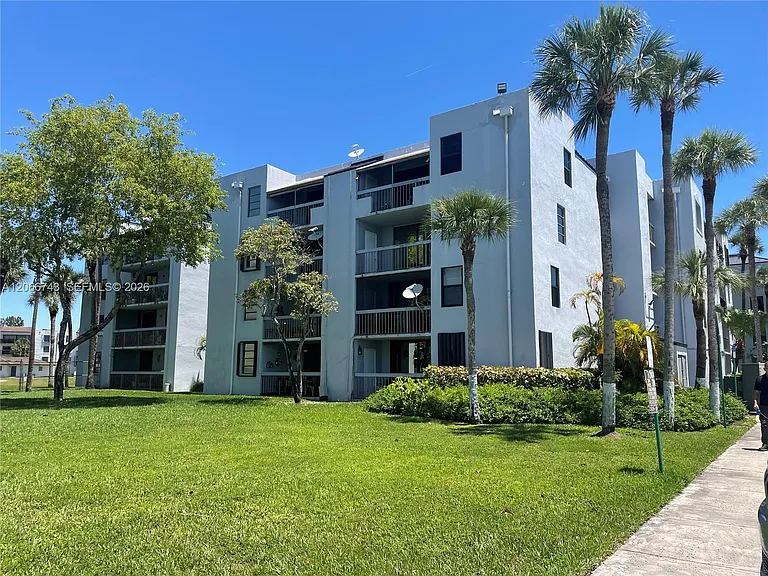 12209 SW 14th Ln #1311 — Photo 1