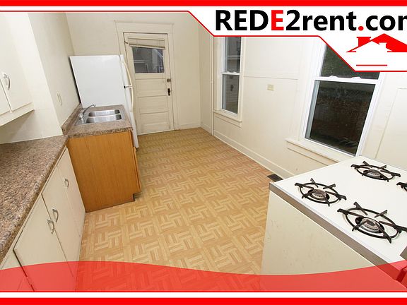 4th image of 113-115 Linn St #2