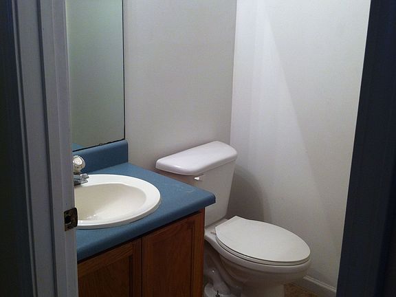 5th image of 4441 Wesley Dr