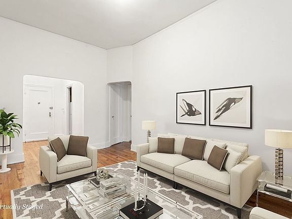 3rd image of 425 W 57th St APT 2D
