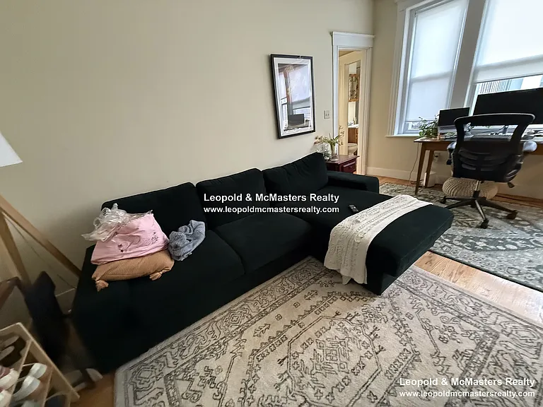 Kelton Street Apartments — Photo 68