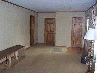2nd image of 107 W Perry St