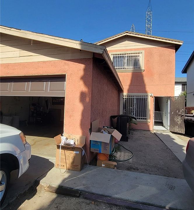 1st image of 9306 Parmelee Ave