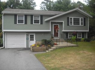 165 Stagecoach Dr, Marshfield, MA 02050