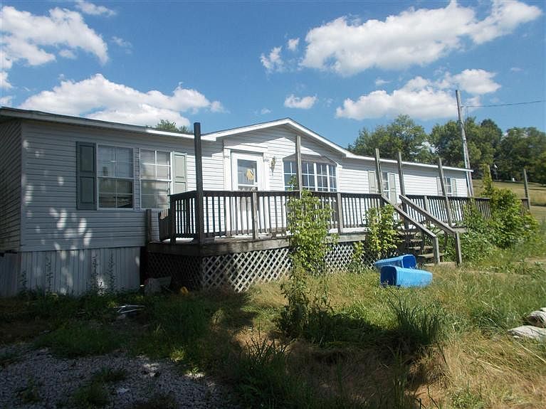 1st image of 120 4th St