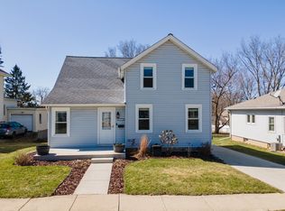 321 Clarence St, Fort Atkinson, WI 53538