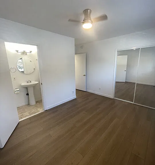 744 Pier Ave #1 — Photo 16