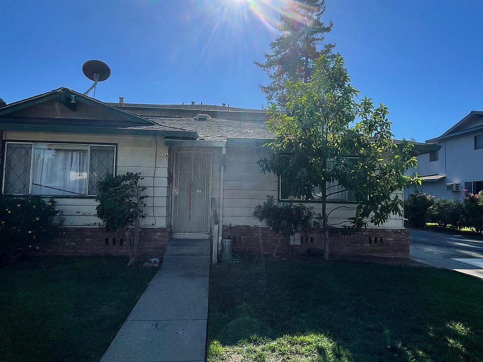 Front unit at 1220 Juniper