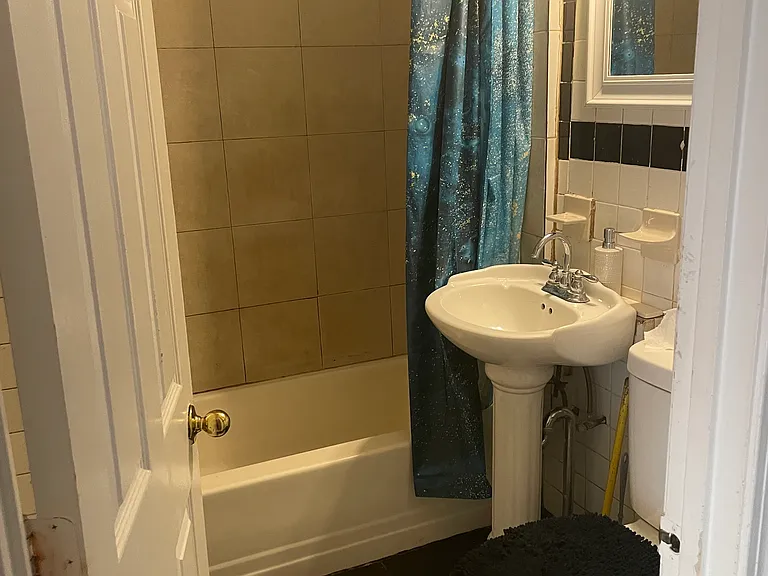 495 Summer St #2 — Photo 7