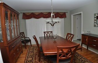 5th image of 219 Charleston Dr