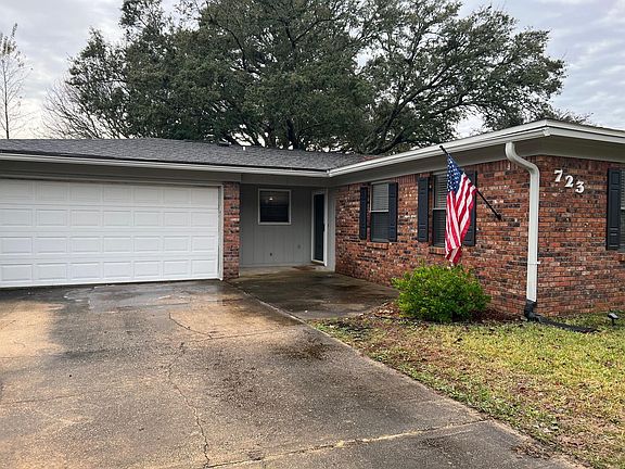 4th image of 723 Clark Dr