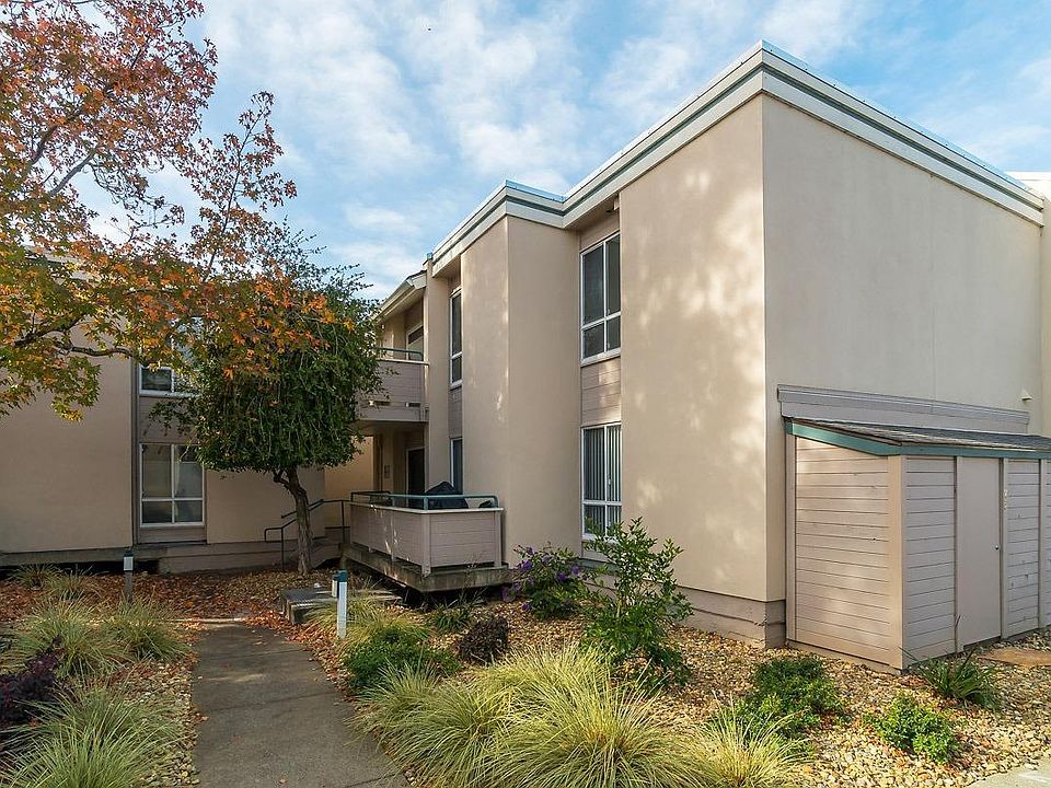 1st image of 250 Larkspur Plaza Dr