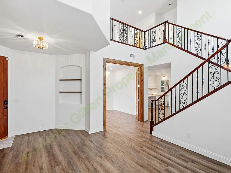 3829 E Packard Dr — Photo 7