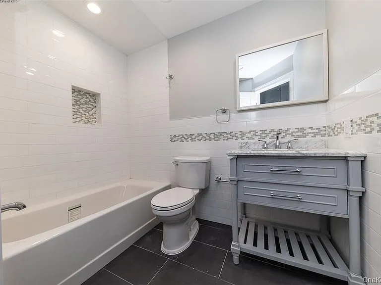57 Earle Ave #2 — Photo 8