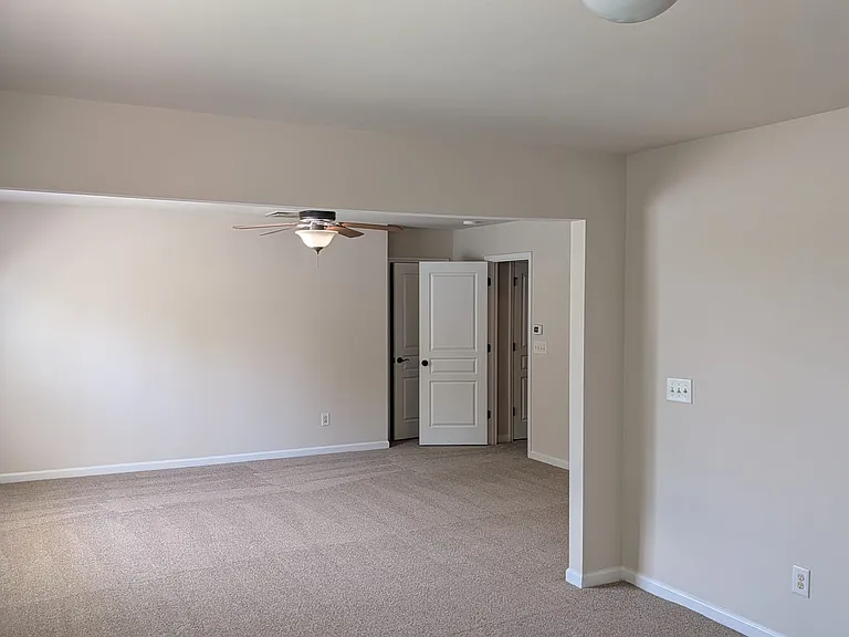 2428 Averon Dr — Photo 15