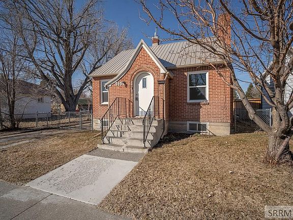 2nd image of 565 Gladstone St