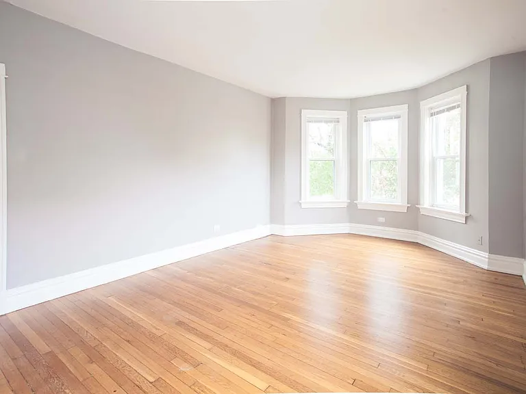 Dining/Living room