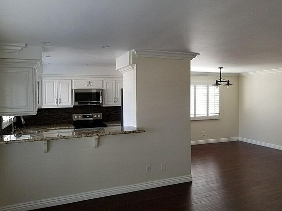 3rd image of 5000 S Centinela Ave APT 141
