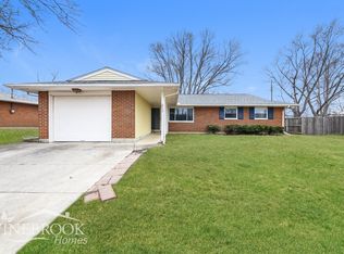 211 Silverstone Dr, Englewood, OH