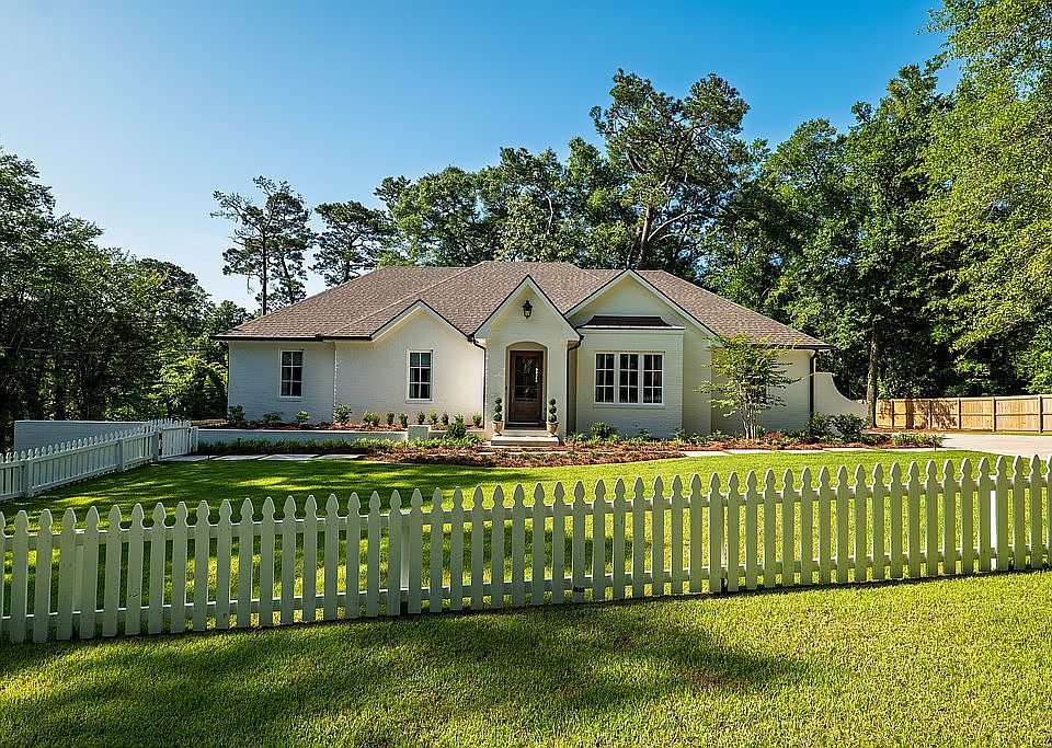 1st image of 7216 Charbon Dr