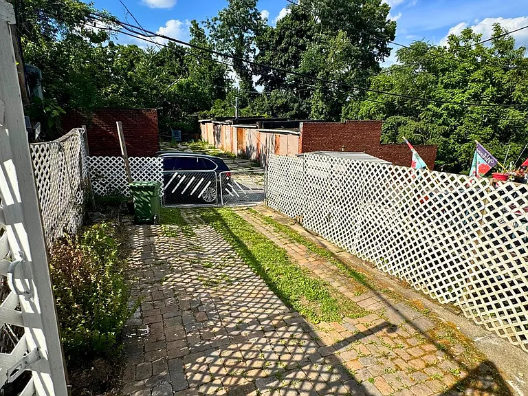 548 Radnor Ave — Photo 52