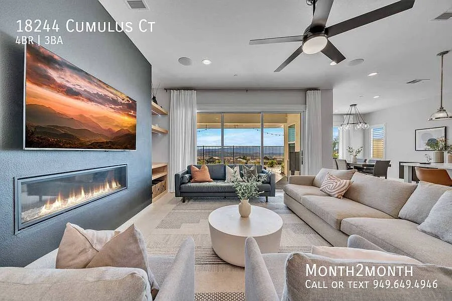 Cloud's Edge Residence On Cumulus Ct — Photo 3