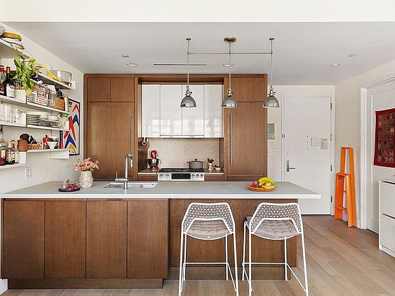 3rd image of 500 Waverly Ave #3E