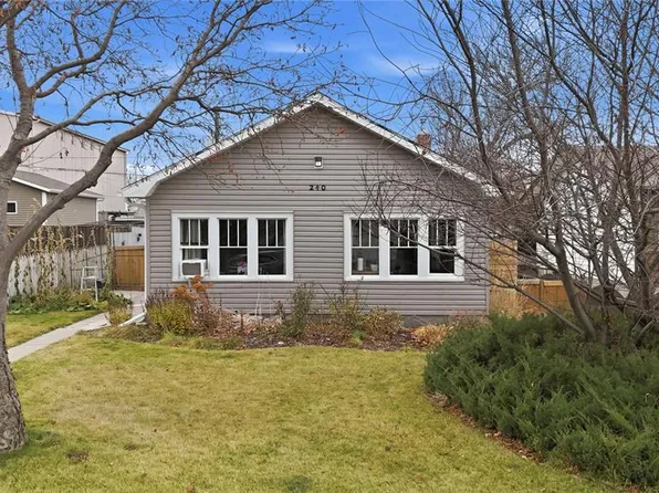 240 4th AVENUE NE, Swift Current, SK S9H 2J5