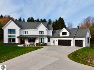 4688 Morning Glory Ln, Traverse City, MI 49684