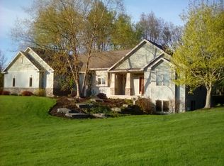 8328 Prairie View Ln SE, Alto, MI 49302